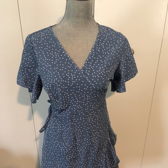 Dresses & Skirts - 🕙 BRAND NEW ADORABLE POLKA DOT DRESS SIZE MED